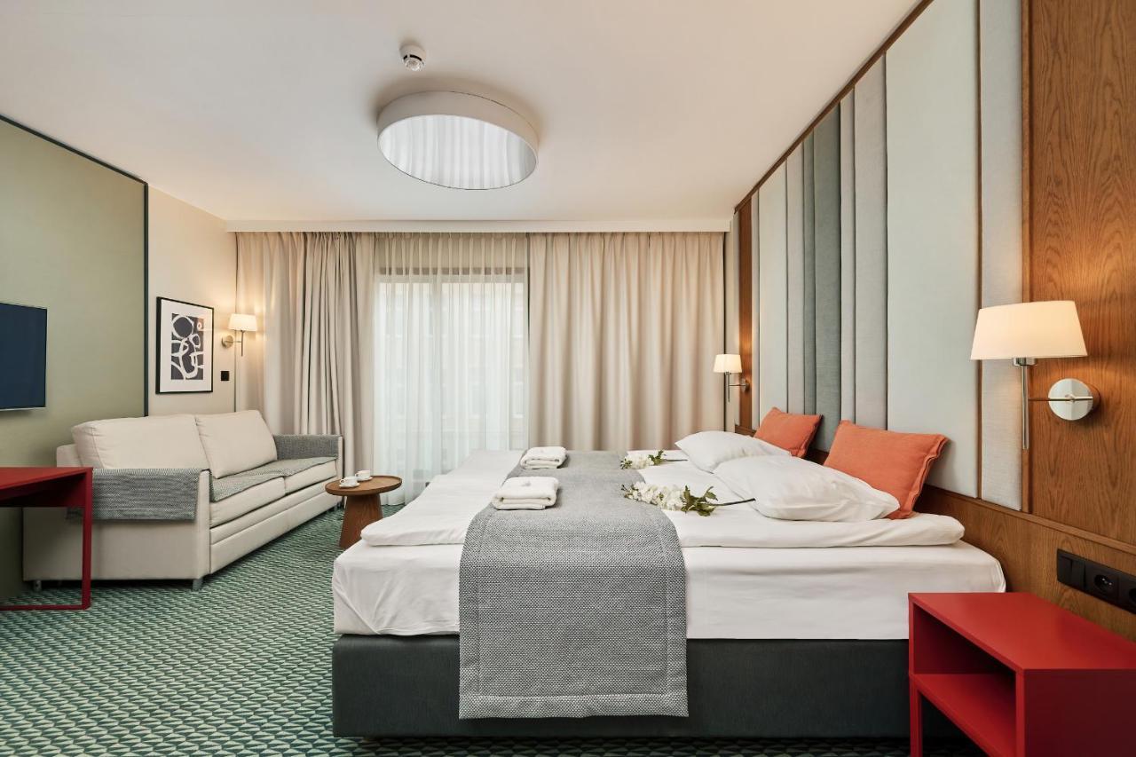 Gwarna Aparthotel City Center Wroclaw By Noclegi Renters Экстерьер фото