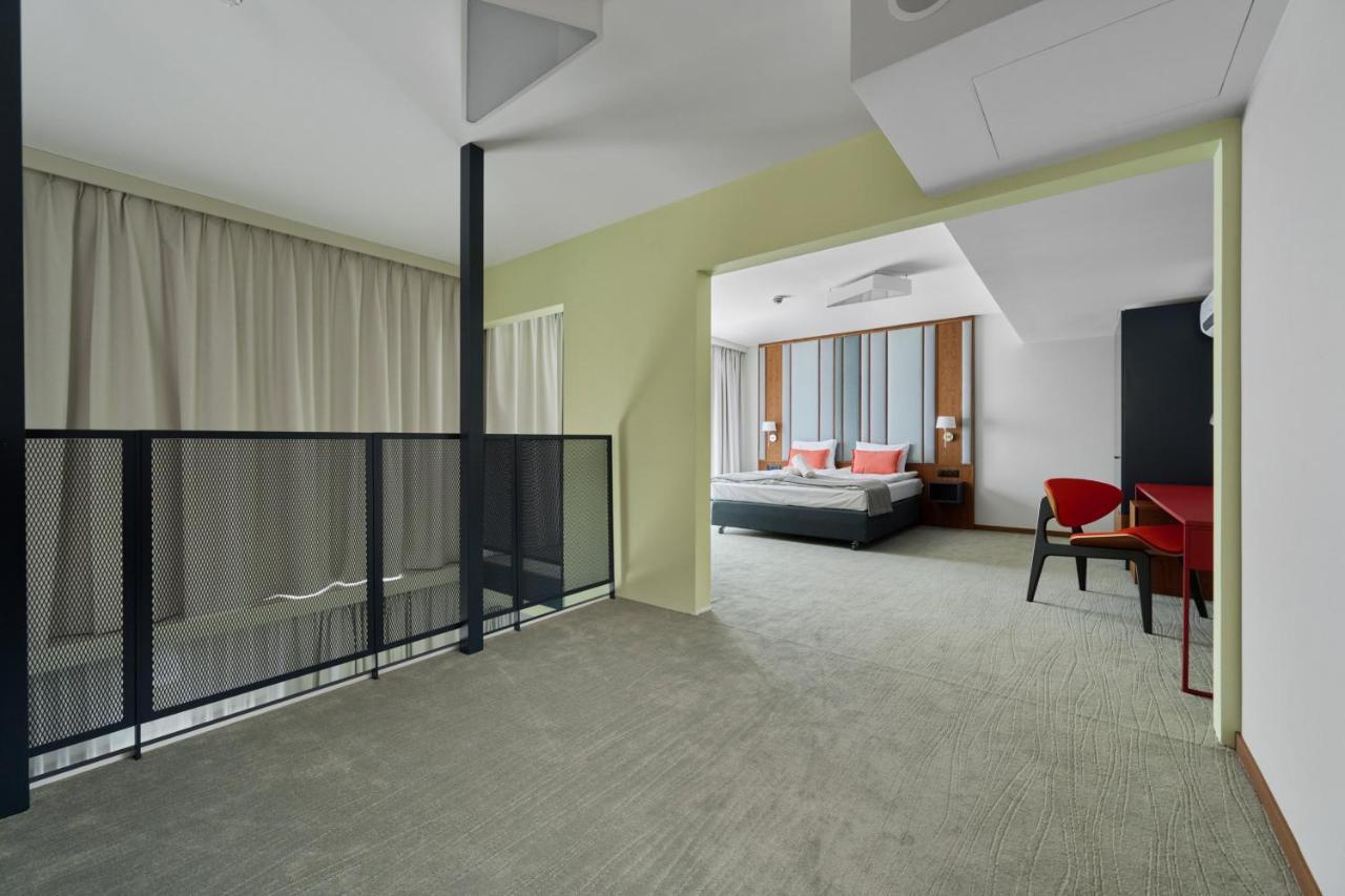 Gwarna Aparthotel City Center Wroclaw By Noclegi Renters Экстерьер фото