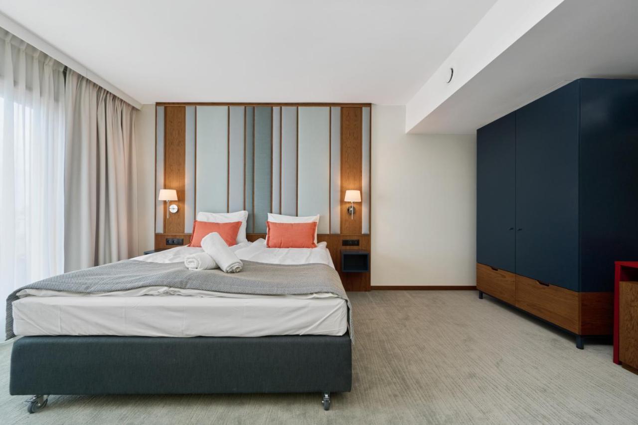 Gwarna Aparthotel City Center Wroclaw By Noclegi Renters Экстерьер фото